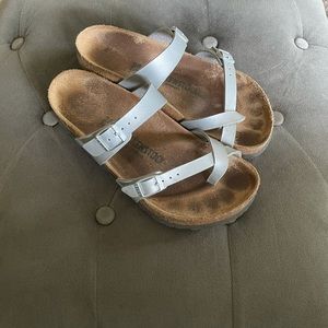 Birkenstock Mayari sandals